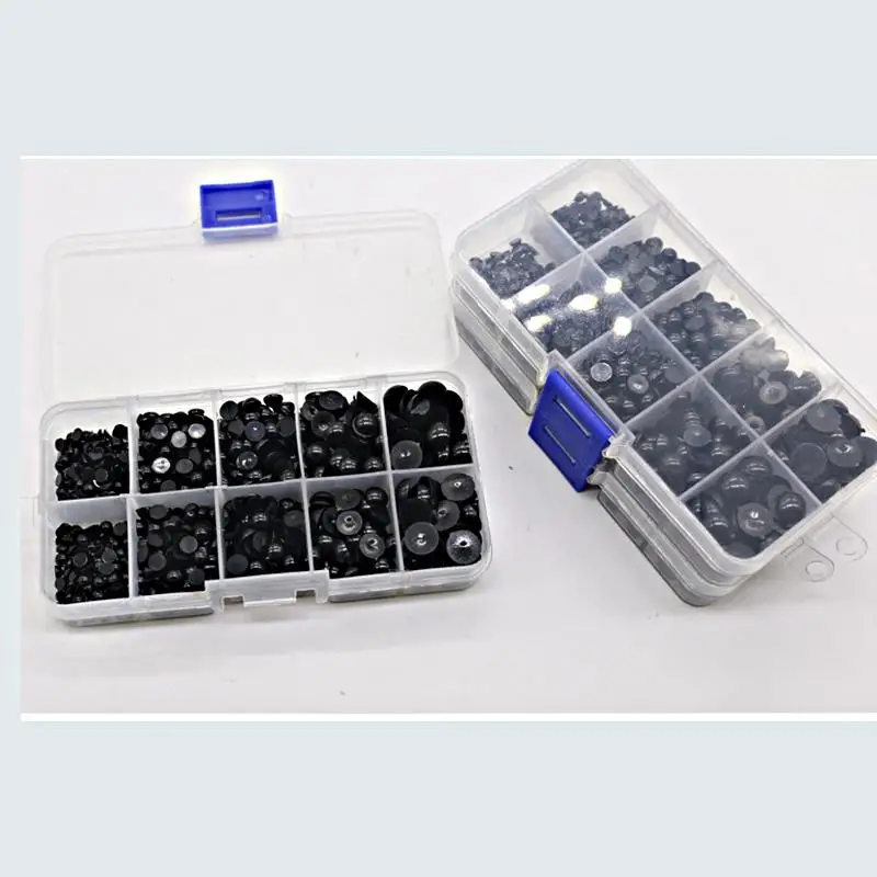 Глаза черные для игрушек 8/10/12 мм 100 шт. |