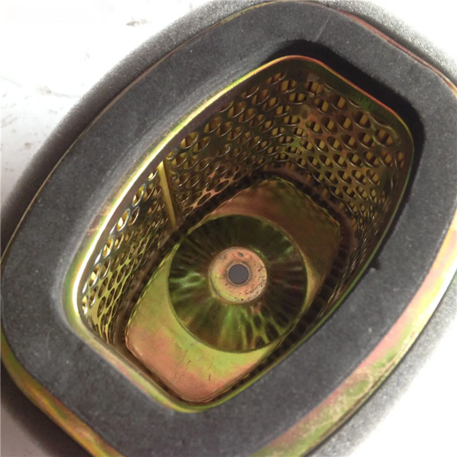 

Высококачественный воздушный фильтр двигателя, гарантия водонепроницаемости воздуха двигателя, новый воздушный фильтр подходит для Autobike