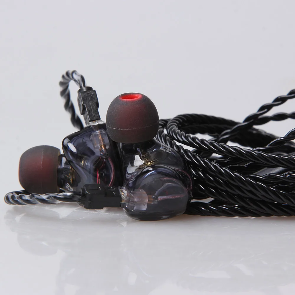 

FDBRO 1BA+1DD Hybrid In Ear Monitor Earphones HIFI Bass Sports Earphones Running Metal Earphone Headset With 2PIN Replace Cable