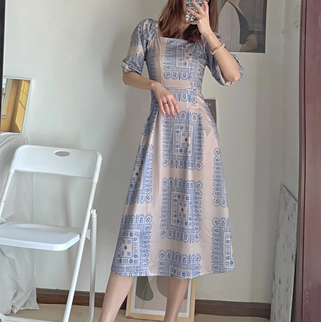 

2021 Summer Square Neck Puff Sleeve Bohemian Waist Slim Hedging Long Dress