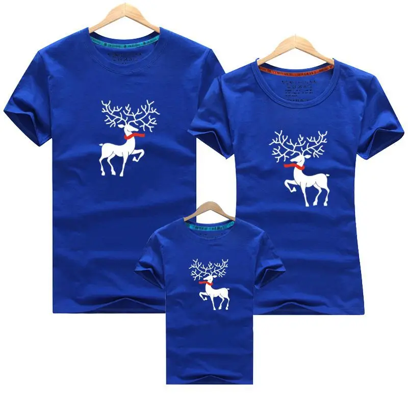 Рождественские Семейные одинаковые футболки с рисунком оленя летняя одежда