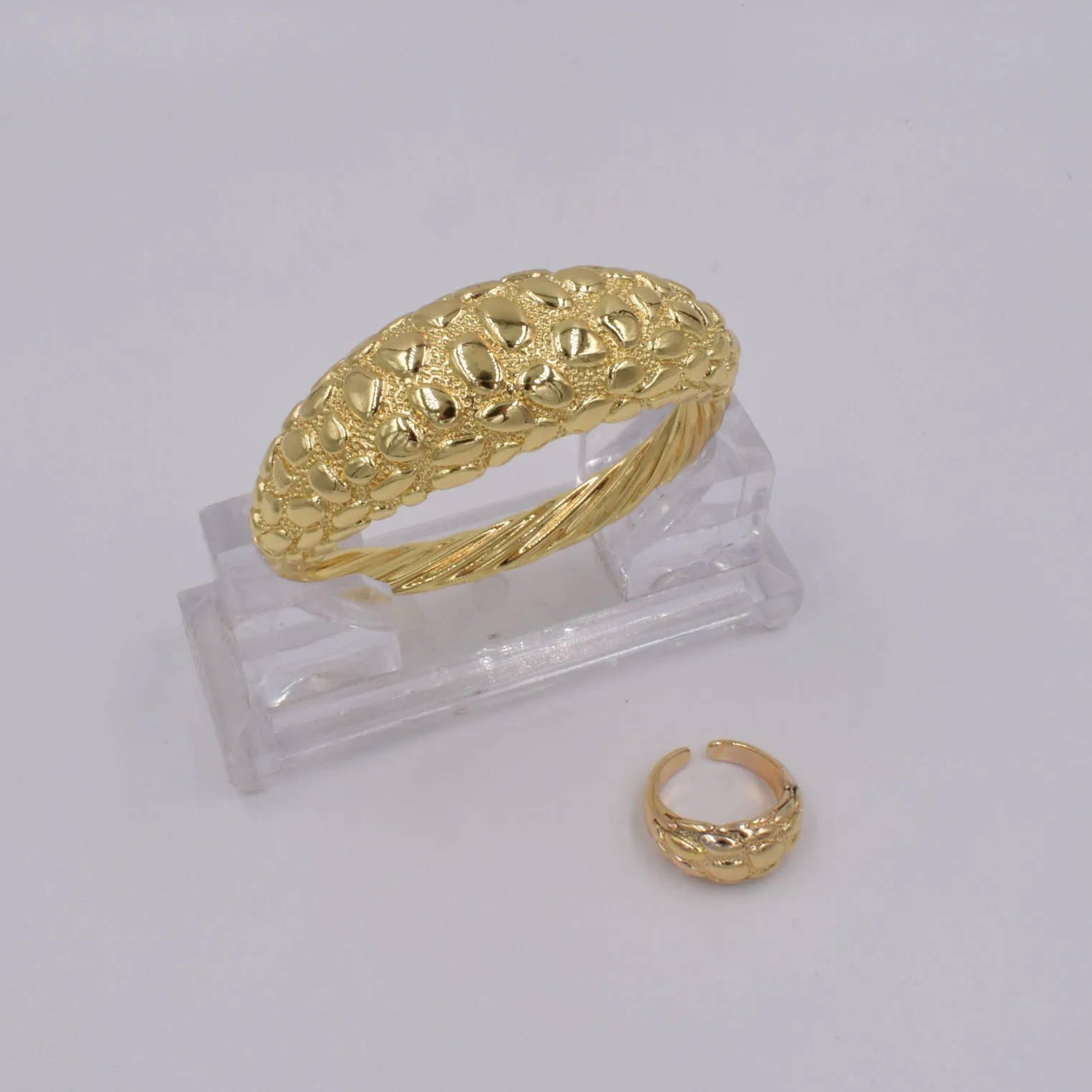 

NEW High Quality Ltaly 750 GOLD color Jewelry Set For Women african beads fashion Bracelet Ring jewelry NEW High Quality Ltaly