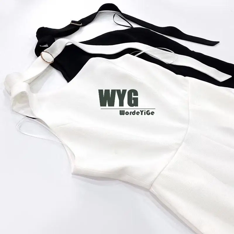 Женский комбинезон на одно плечо черный или белый однотонный без рукавов с