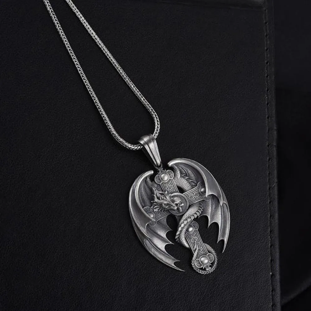 

Christianity Religion Jesus Cross Pendant Men's Titanium Steel Retro Necklace Stainless Steel Explosion Style Sweater Chain