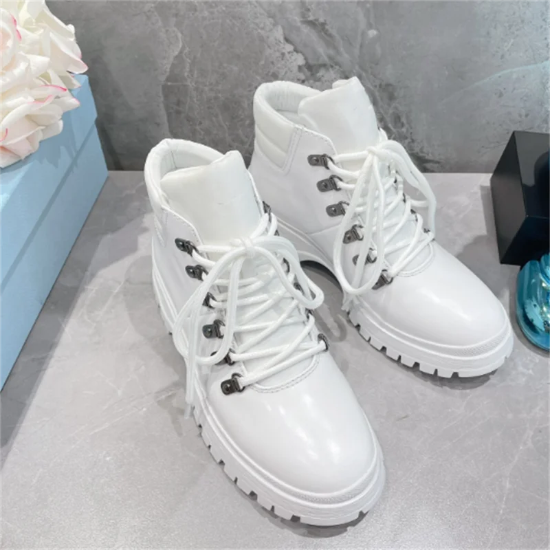 

Ankle Boots Solid Casual Bottes Platform Concise Boots High Quality Lace Up Female Shoes Autum Winter Fashion Botas De Mujer