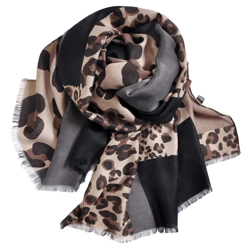 

2020Luxury Brand New scarf women Autumn Thin Wild Leopard-Print Cotton Long Shawl Sunscreen silk scarves cashmere blanket scarf