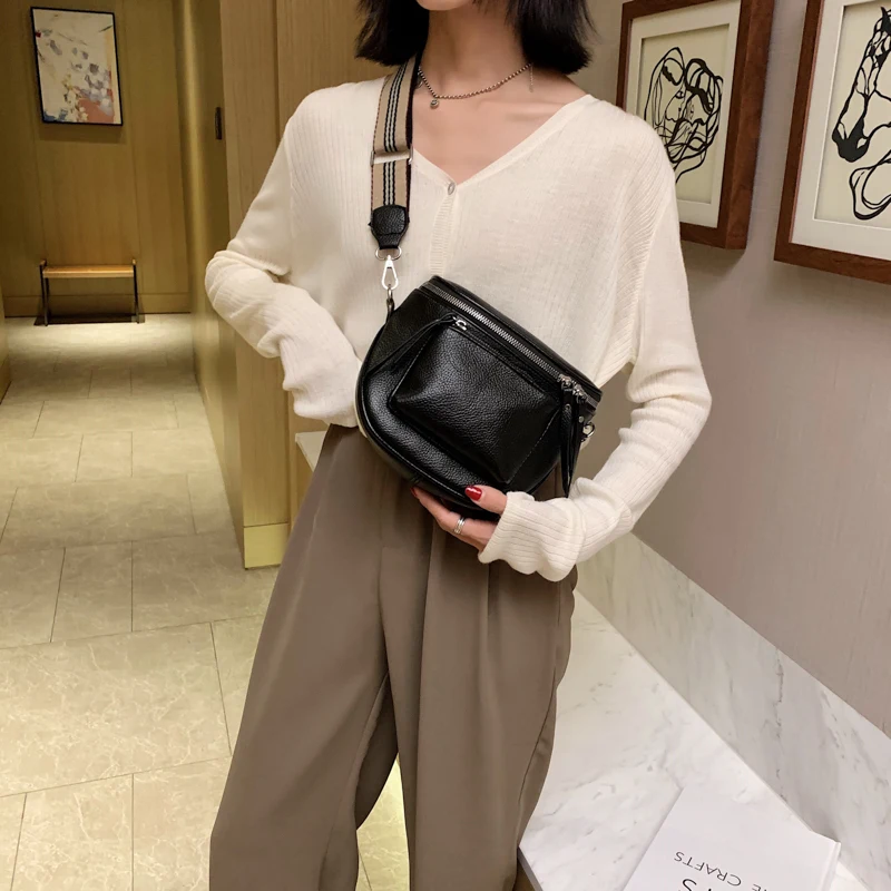 

Women's Small Messenger Handbag Bucket Crossbody Bags Female Vintage Semicircle Shoulder Bag Soft Pu Leather Saddle Chest Bags