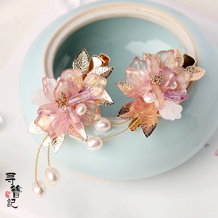 Заколка для волос ручной работы с жемчугом Винтажный зажим фиолетовыми цветами