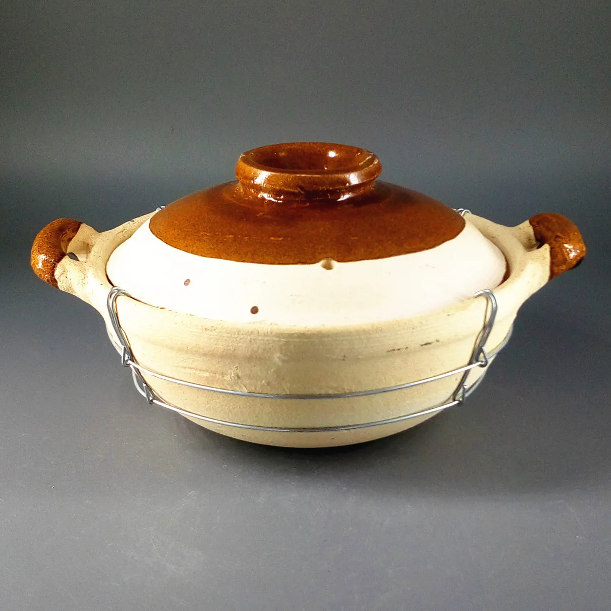 

Traditional Chinese casserole earthen pot cooker stew stewpan Hong Kong Guangdong soup rice porridge pot clay pan gas cooker