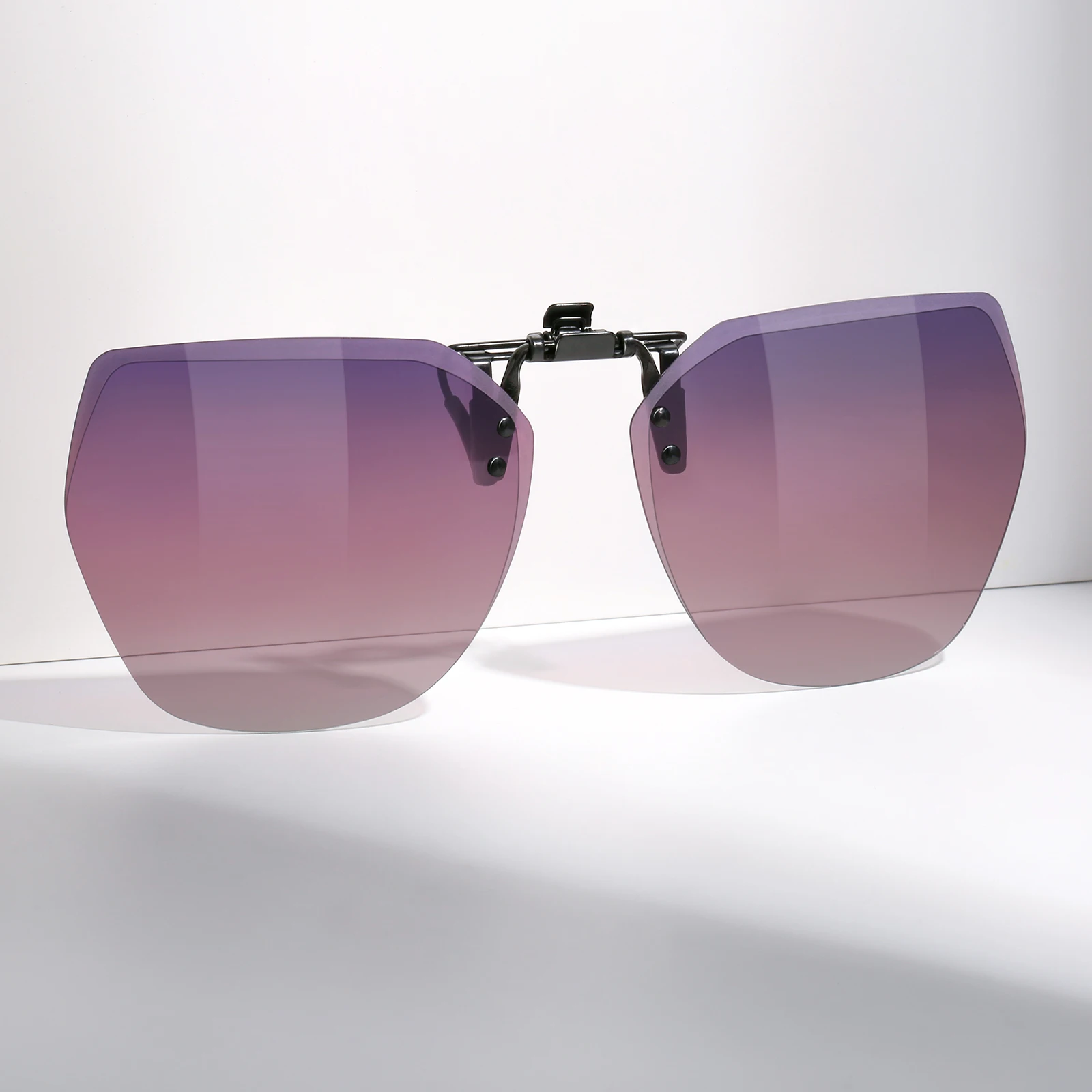 

CAXMAN Polarized Clip On Sunglasses Over Prescription Glasses for Women Designer Polygon Frame Metal-Clips Flip Up UV Protection