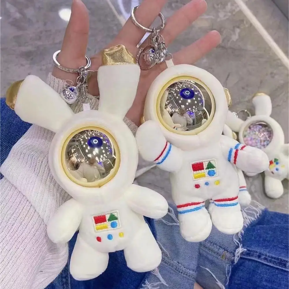 

2021 New Product Creative Cartoon Astronaut Spaceman Keychain Doll School Bag Pendant Car Keychain Ring Jewelry Small Gift Cute
