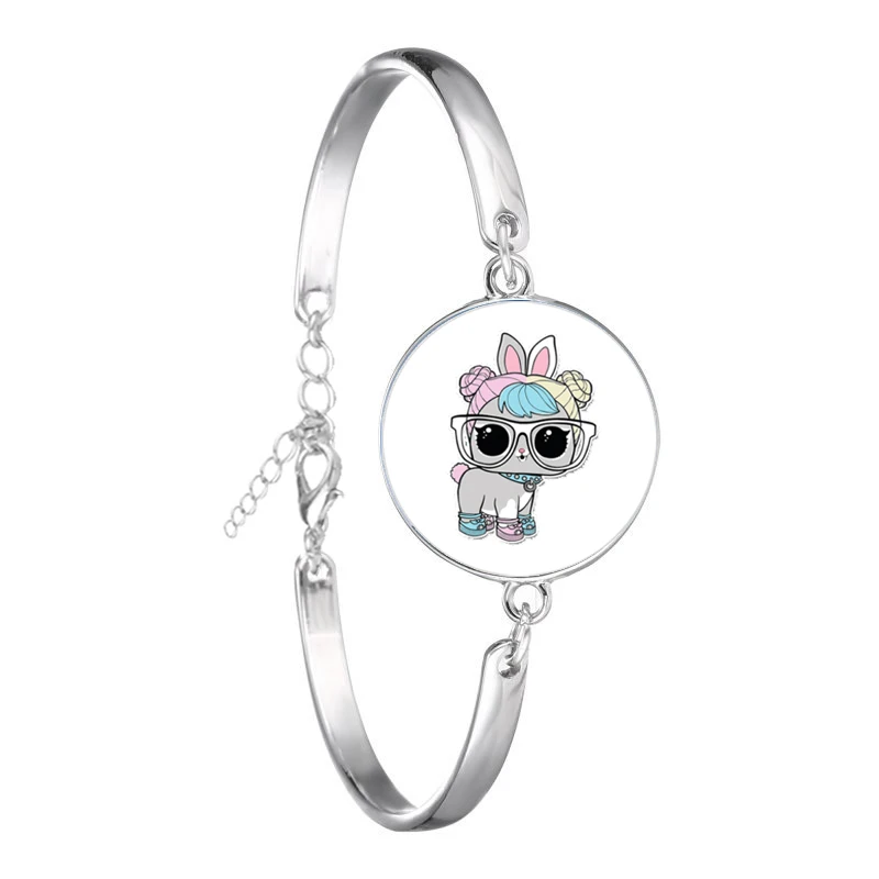 

Metal bracelet cartoon girl fashion cartoon surrounding glass protruding girl Bracelet Charm girl jewelry manufacturer wholesale