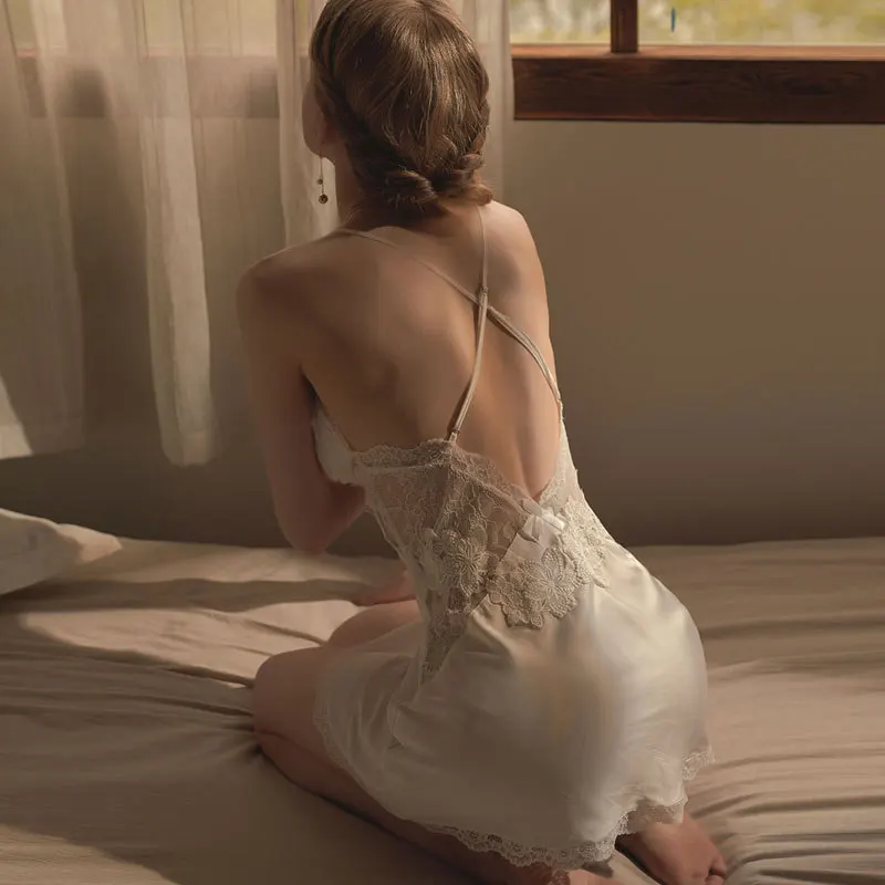 

Sexy Sleep Dress Women Lace Nightgown Satin Silk Intimate Lingerie Backless Nightdress Sleepwear Casual Nightwear Home Clothes