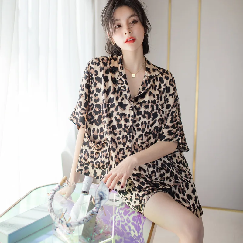 

Leopard Couple Summer Pajamas Set Thin Soft Faux Silk Sleepwear Pyjama Pour Femme Short Sleeve Shorts Home Suit Loose Loungewear