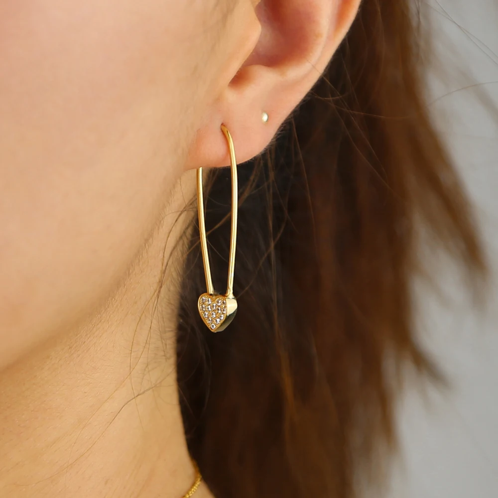 Micro pave Белый с фианитами в форме сердца безопасные булавки виде капель