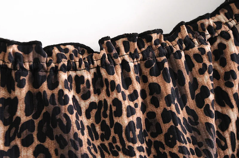 

Sexy Off Shoulder Leopard Women Tops and Blouses Slash Neck Long Sleeve Fashion Slim Summer Tops