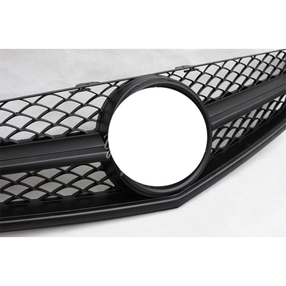 Решетка капота 2008-2011 глянцевая черная и матовая только для Mercedes Benz W204 C63AMG |