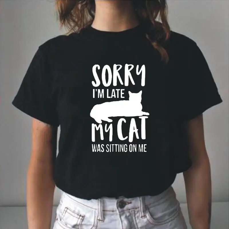 

Забавная, извините, я поздний, моя кошка сидела на мне, футболка для домашних животных, модная летняя футболка, Женская Повседневная футболк...