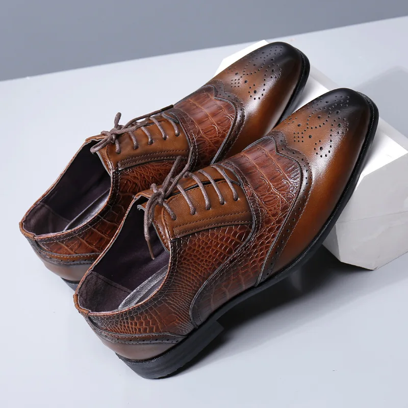 

Men Crocodile Leather Brogue Shoes Elegent Bullock British Style Men Oxfords Shoes Fashion Formal Dress Wedding Shoes Men