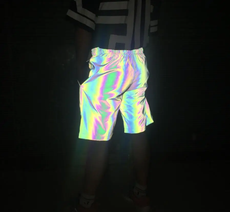 

The new 2020 men dazzle colour reflective shorts youth street street dance colorful loose shorts