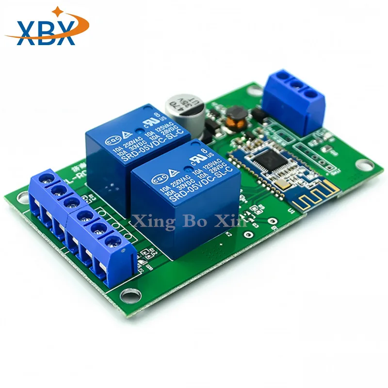 

Free Shipping 1PCS ZL-RC02 BLE Bluetooth 2 Channel relay switch Mobile wireless Remote control Open the door The module