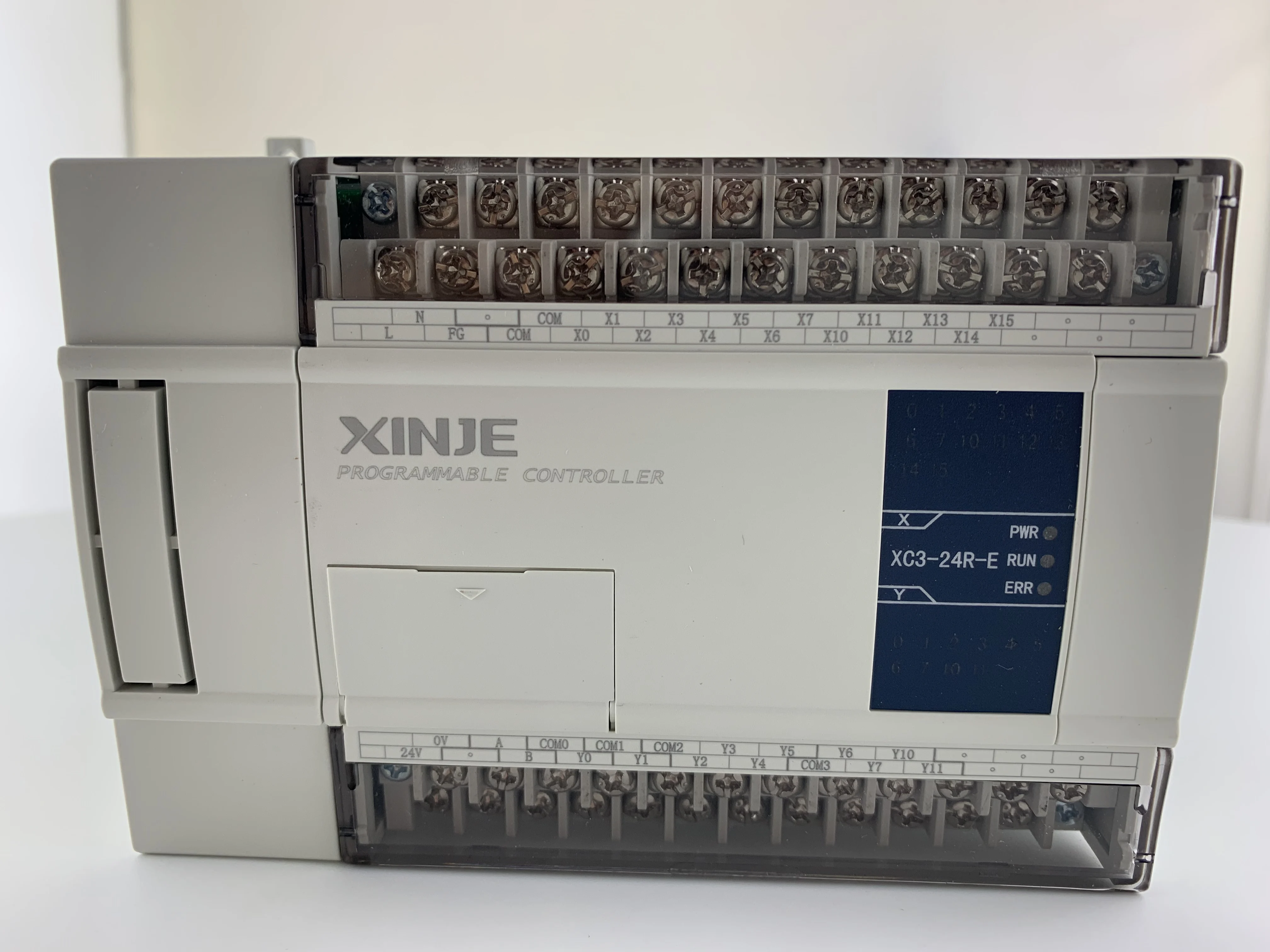 ЦП XINJE XC3-24R-E XC3-24R-C XC3-24T-E XC3-24T-C XC3-24RT-E XC3-24RT-C AC220V/DC24V в наличии |