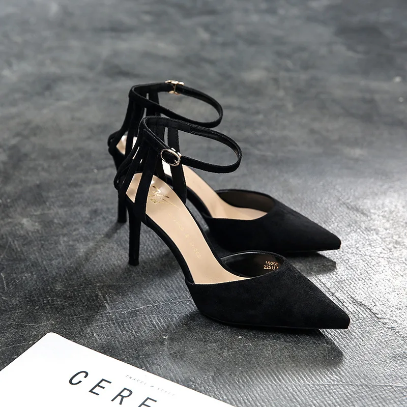 

Women's thin heel 2020 new cut out one line high heel shoes thin heel pointed