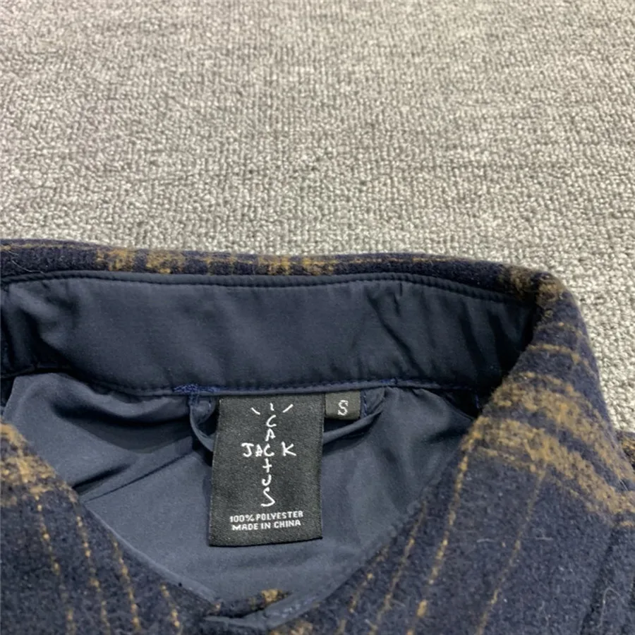 

Plaid Travis Scott Cactus Jack FLANNEL Jacket Hoodies Men Women Woolen Shirt Wool Jersey Coats Pullover