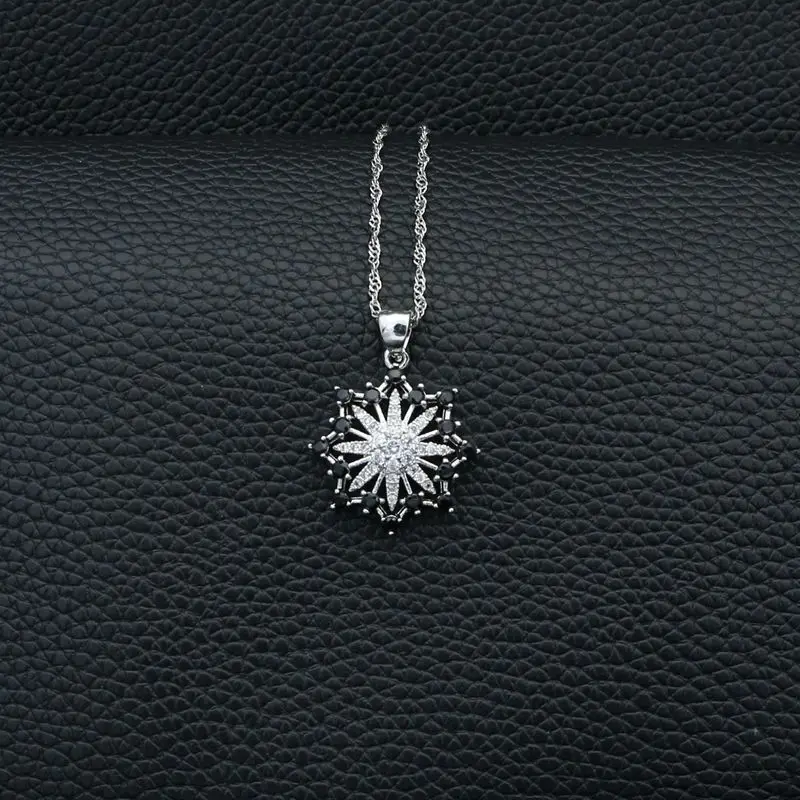 Набор женских ювелирных изделий из серебра 925 пробы с черными камнями и белыми