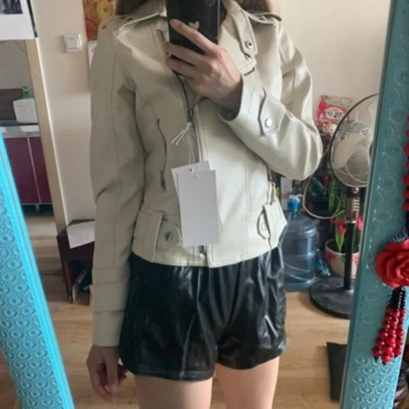 

Leather Coat Women Slim Vintage Biker Faux Soft Leather Jacket Female Zipper Motorcycle Short Leather Coats Female Outwear Femme