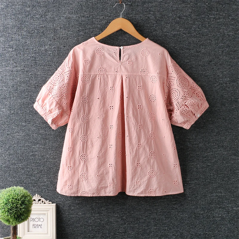 

Summer new women's fresh hollow embroidery pullover tops women short sleeve solid color top AIRUIB123