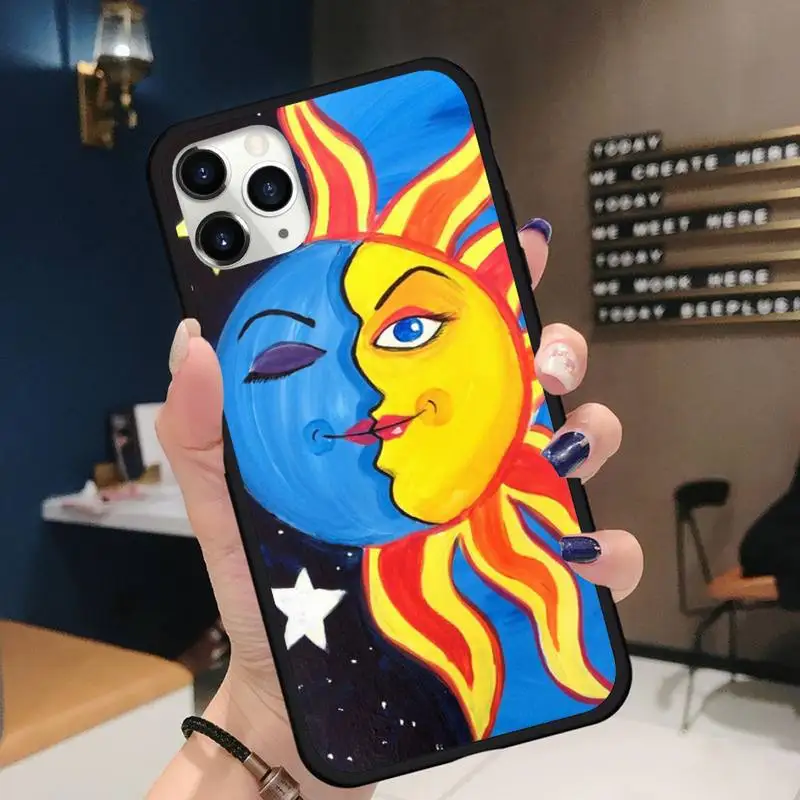 

Funny Sun Moon Face Phone Case for iPhone 11 12 pro XS MAX 8 7 6 6S Plus X 5S SE 2020 XR mini Funda