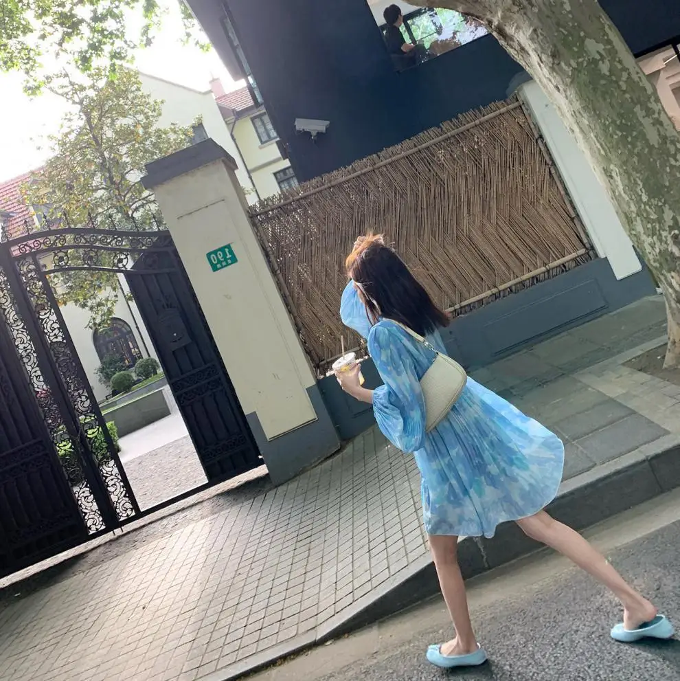 

2021 New Korean Style Loose Floral Pleated Lantern Sleeve Chiffon Dress Women Elegant Plus Size Party Mini Dress Summer Vestions