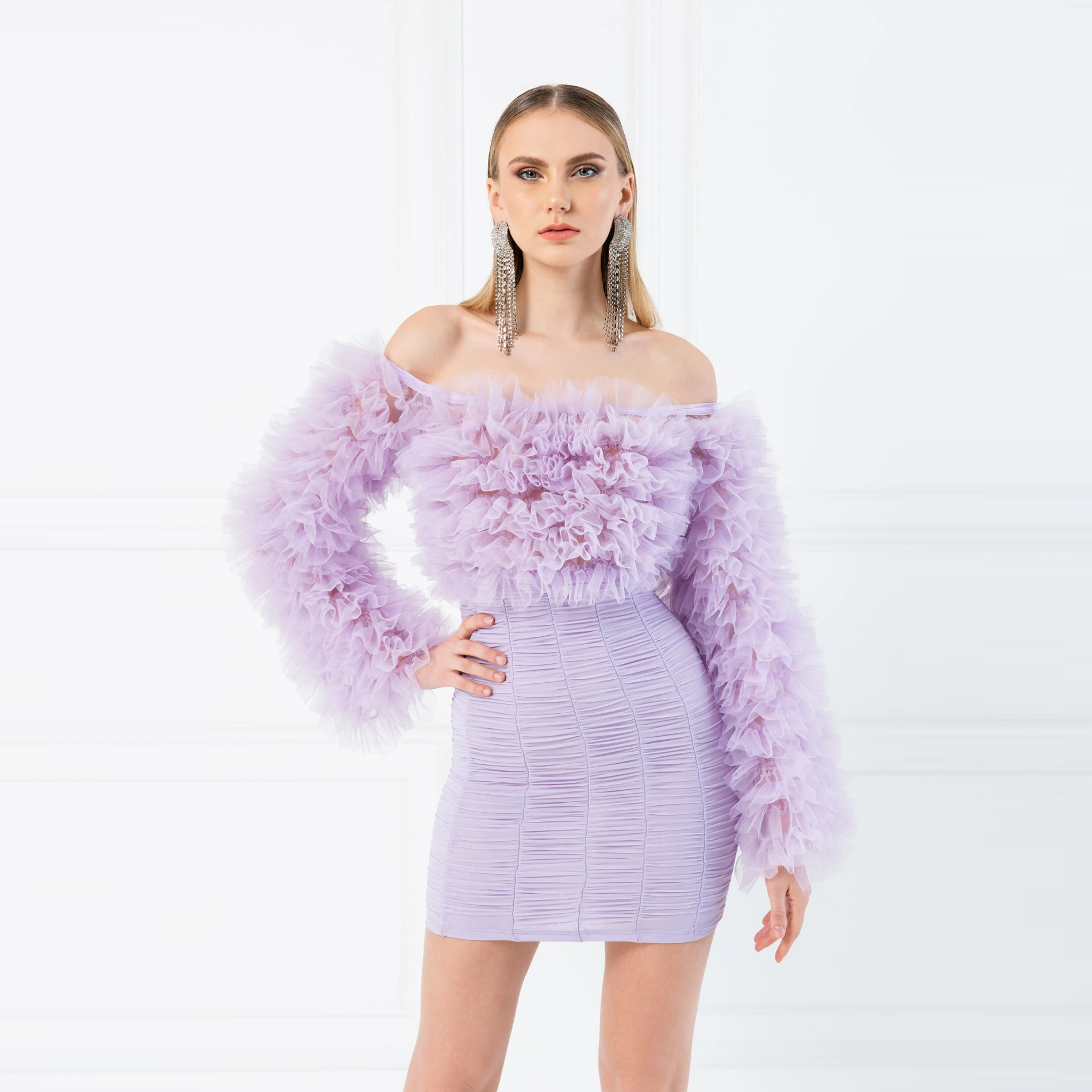 

Женская Тюлевая блузка, с длинным рукавом и открытыми плечами