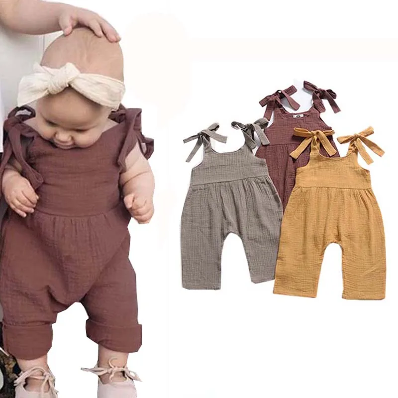 

Новинка 2020 года; Стильный милый летний льняной комбинезон без рукавов с поясом для новорожденных девочек; 3 цвета; Комбинезон; Пляжный костю...