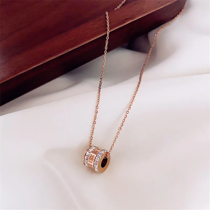 

Korean Pop Titanium Steel Rose Gold Roman Numerals Pendant Necklace For Women Fashion Long Chain Necklace Jewelry