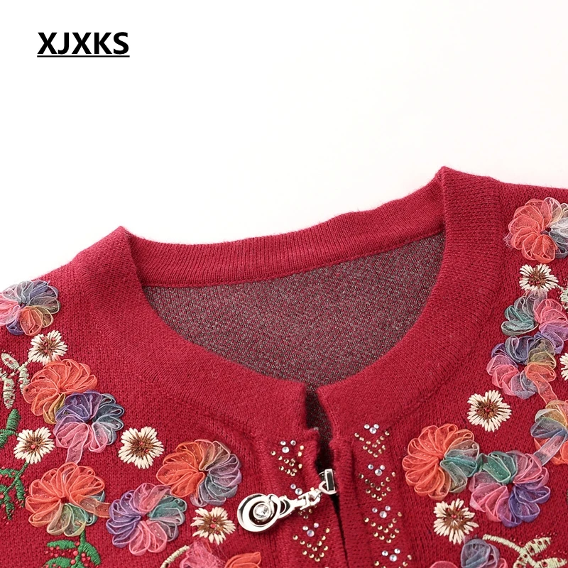 XJXKS Cardigan Coat New Autumn And Winter Zipper Embroidery Cashmere Women Plus Size Thick Outwear Sweater Coats |
