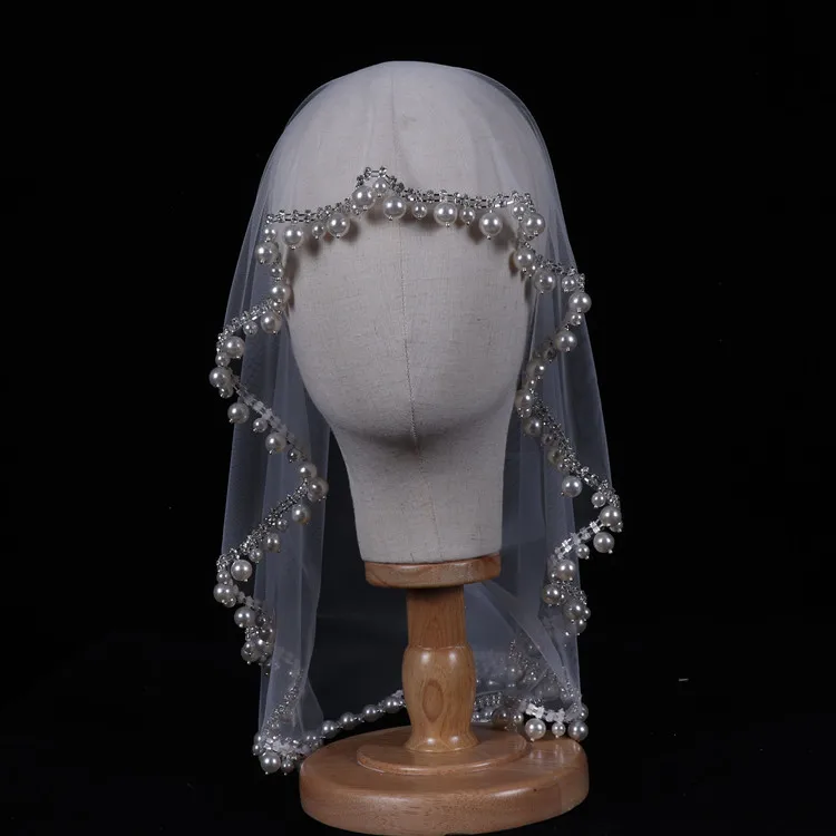 Роскошная свадебная фата с хрустальными краями и жемчужинами женская короткая