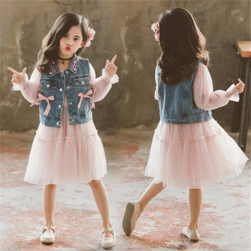 Джинсовое платье с бантом для девочек жилет жемчужинами кружевное модная одежда