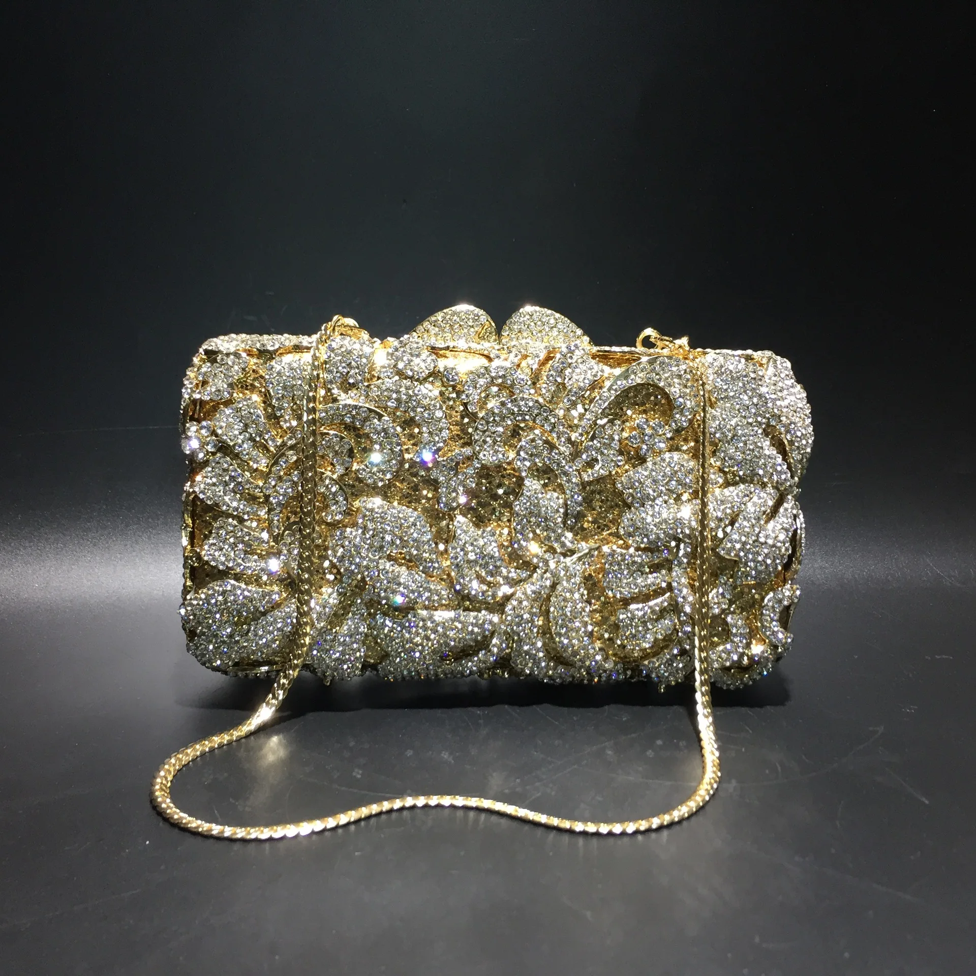 17.5x9.5CM Rhinestones Clutch Bag Hollow Metal Crystal Dinner Bag Handmade Flap Hard Box Full Diamond Bag a6917