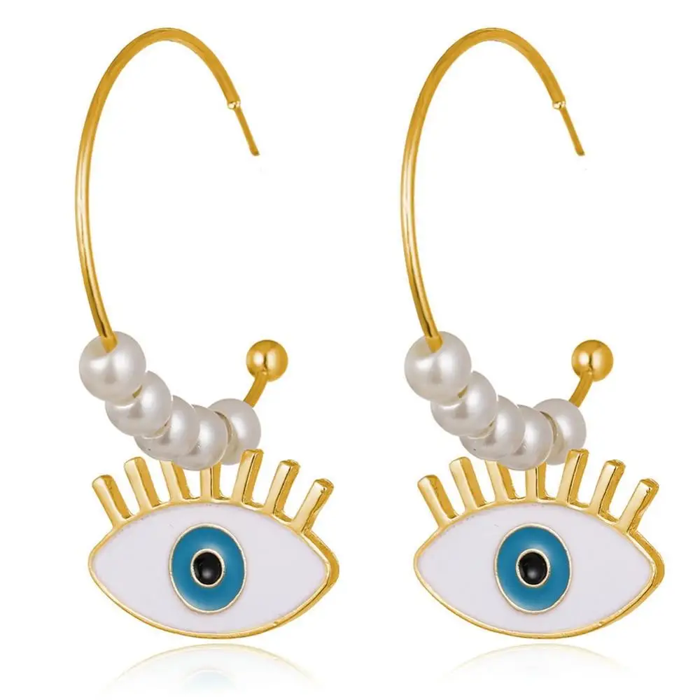 

New Five Pearl Eye Earrings Creative Retro Double Peach Heart Pendant Stud Earring Fashion Show Noble Temperament For Women