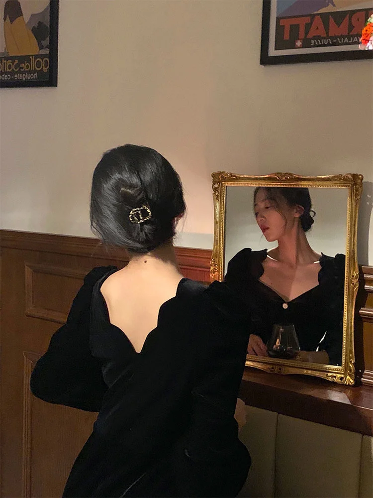 

design of V-neck velvet dress women's autumn and winter dress elegant dress small black dress fafa_ootd