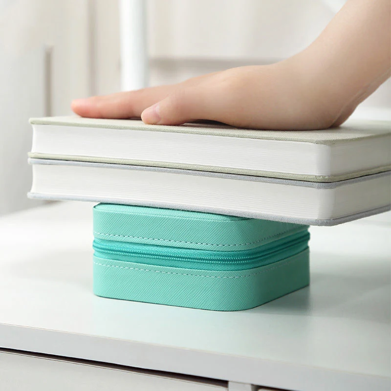 Дешево Портативный органайзер для ювелирных изделий, витрина сережек, дорожное кольцо, часы с орнаментом, косметический чехол «сделай сам», кожаны...