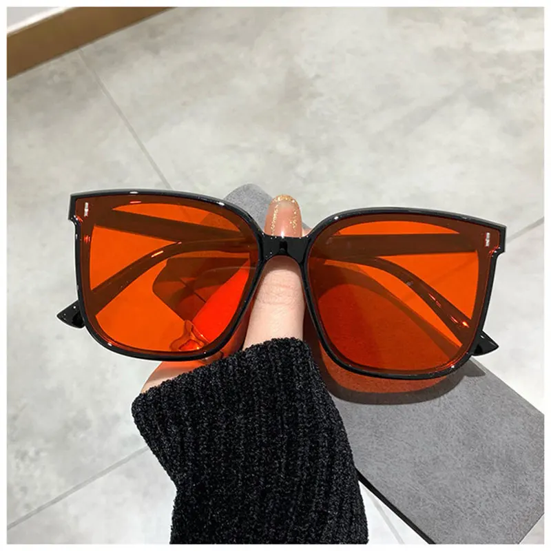 

2021 Vintage Retro Square Sunglasses Women Fashion Brand Oversized Sunglasses men Women Classic Eyewear Lentes De Sol UV400