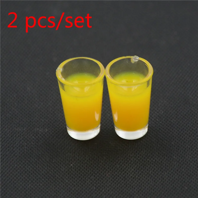 2 PCS Миниатюрные напитки модель игрушка кукла домашний декор мини фрукты из смолы Вино Чай Чашка моделирование 1/12 кукольный домик Миниатюрные аксессуары - Цвет: 2 PCS