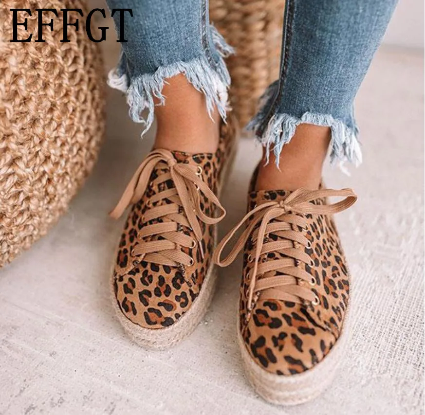 

EFFGT Fashion Leopard Women Shoes New Lace-Up Casual Canvas Platform Shoes Woman Sneaker Comfortable Women Flat Single A343
