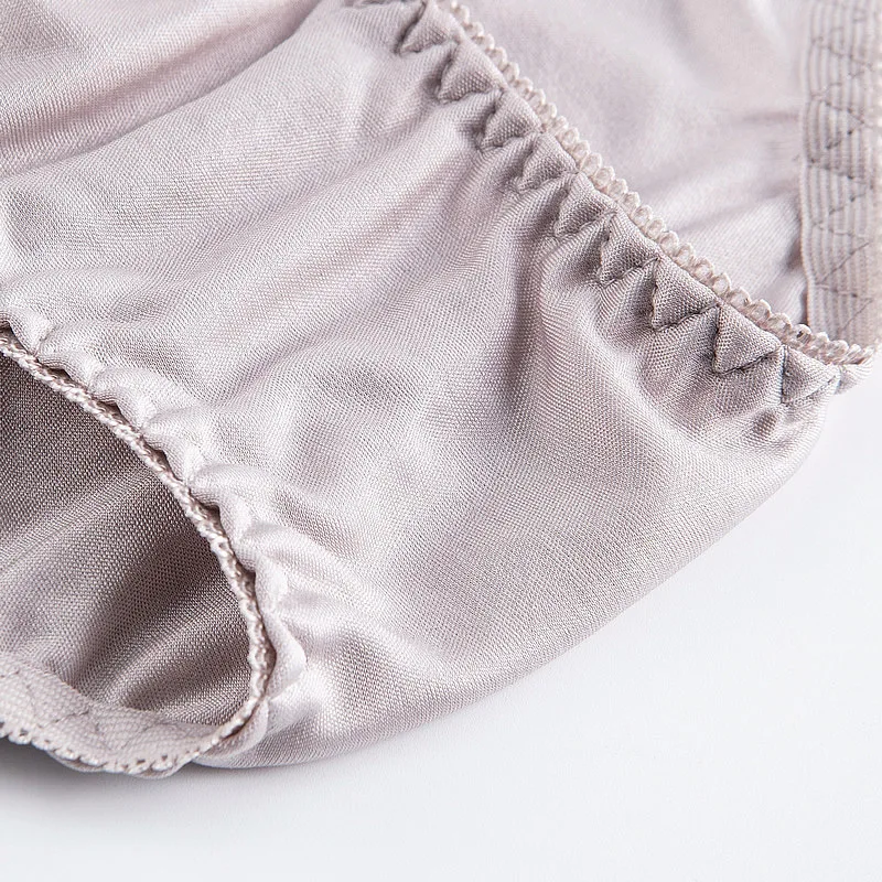 

100% Natural Silk Solid Panties Women Sexy High Waist Briefs Underwear M-XXL Female Underpants Lady Lace Panty 5COLORS in Option