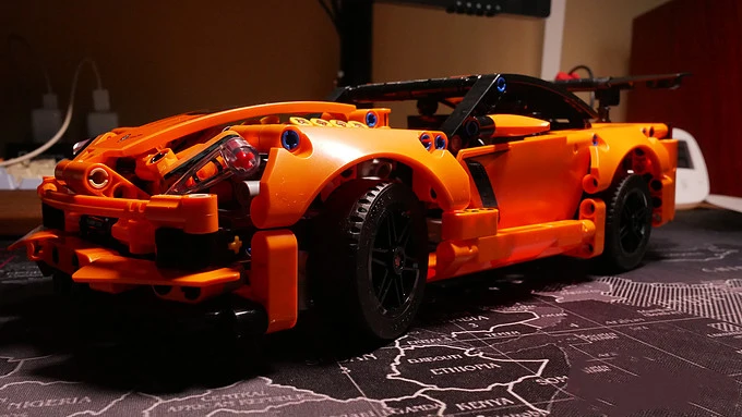 Technic Chevrolet Corvette ZR1 2 Модель автомобиля совместима с Iegoset 42093 строительные блоки