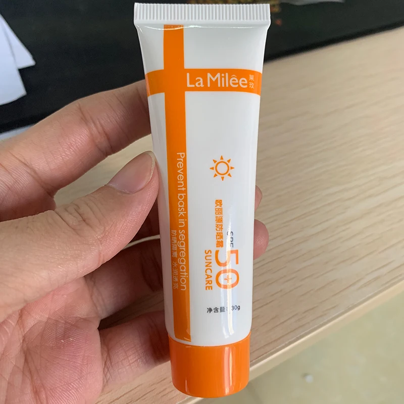 Солнцезащитный крем LAMILEE SPF50 + водостойкая основа для загара отбеливающий