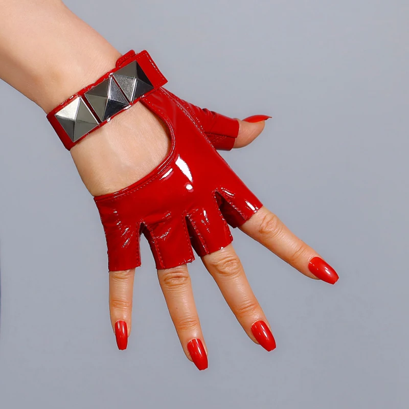 100% REAL PATENT LEATHER Fingerless Short Gloves Red Silver Studs Half Finger Women Semi-Finger Gloves WZP33